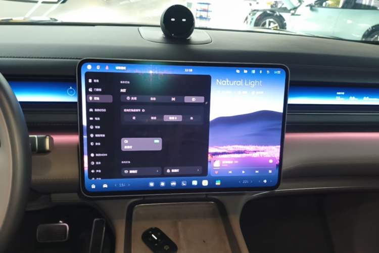 Used Nio ES8 2026 Model 6-seat Executive Luxury Edition Audio And AC Panel