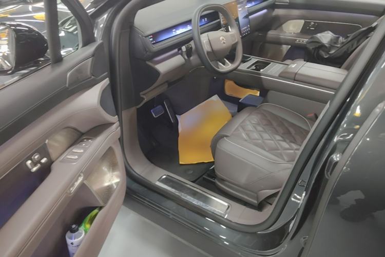 Used Nio ES8 2026 Model 6-seat Executive Signature Edition Driver Seat