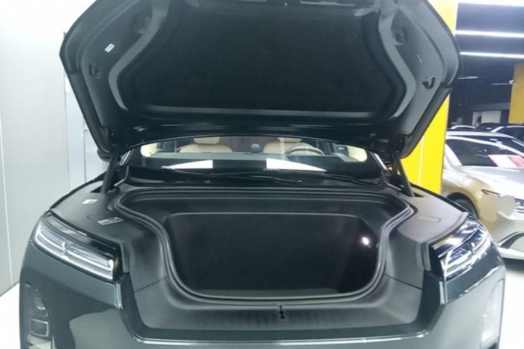 Used Nio ES8 2026 Model 6-seat Executive Signature Edition Engine Bay