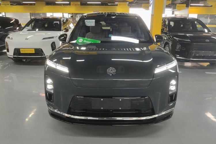 Used Nio ES8 2026 Model 6-seat Executive Signature Edition Front