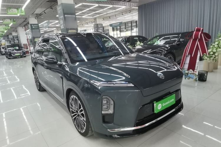 Used Nio ES8 2026 Model 6-seat Executive Signature Edition Front Right 45 Deg