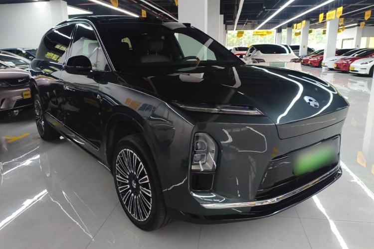 Used Nio ES8 2026 Model 6-seat Executive Luxury Edition Front Right 45 Deg