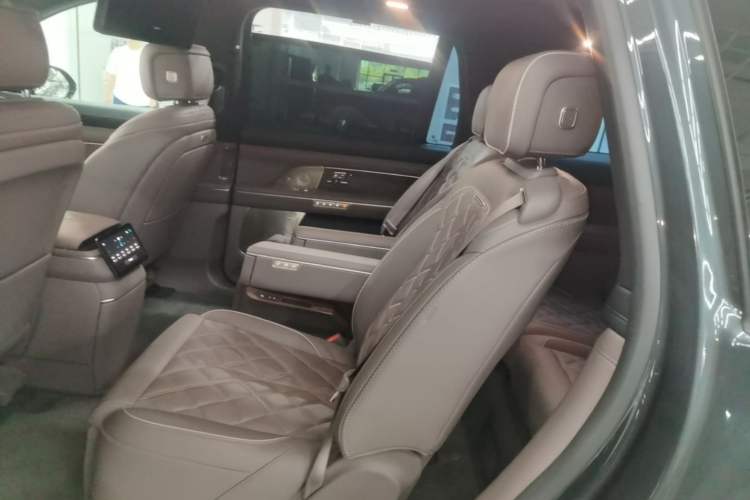 Used Nio ES8 2026 Model 6-seat Executive Signature Edition Left Rear Seat