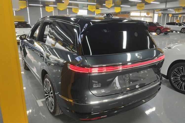 Used Nio ES8 2026 Model 6-seat Executive Signature Edition Rear Left 45 Deg