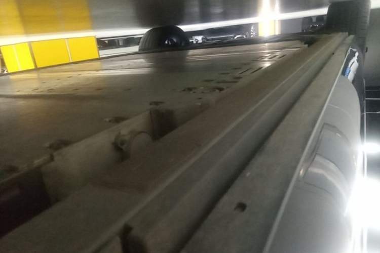 Used Nio ES8 2026 Model 6-seat Executive Signature Edition Right Side Sill