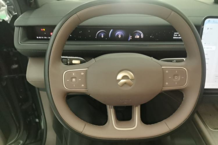 Used Nio ES8 2026 Model 6-seat Executive Signature Edition Steering Wheel