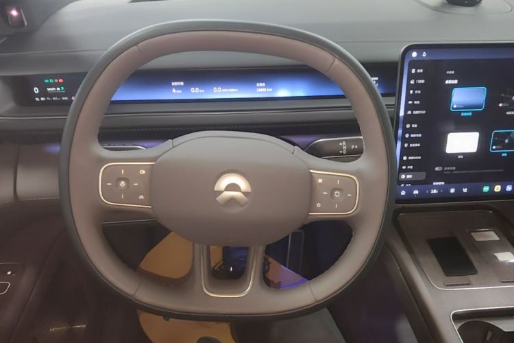 Used Nio ES8 2026 Model 6-seat Executive Signature Edition Steering Wheel