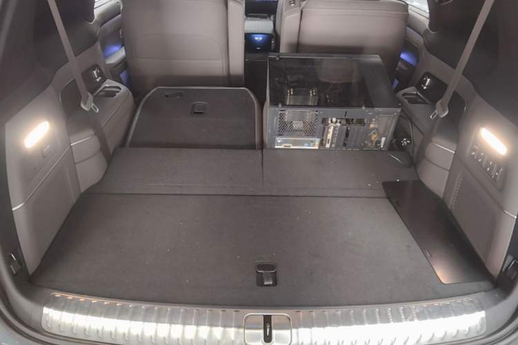Used Nio ES8 2026 Model 6-seat Executive Signature Edition Trunk