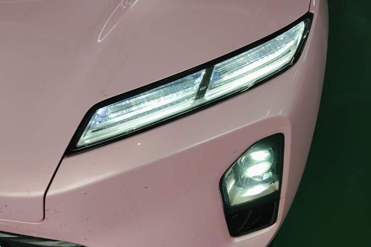 Used Nio ES8 2026 Model 6-seat Executive Signature Edition Left Front Headlight