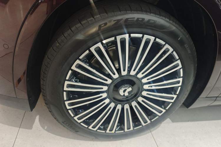 Used Nio ES8 2026 Model 6-seat Executive Luxury Edition Exterior 4