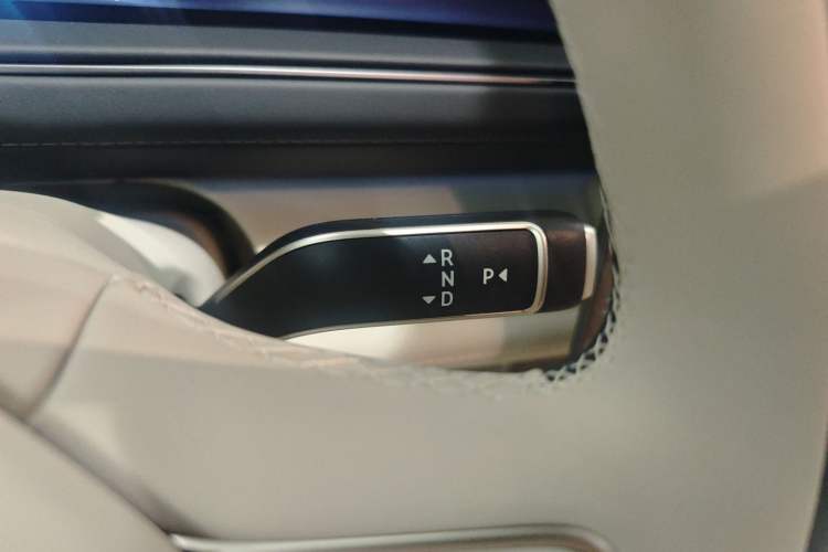 Used Nio ES8 2026 Model 6-seat Executive Luxury Edition Gear Lever