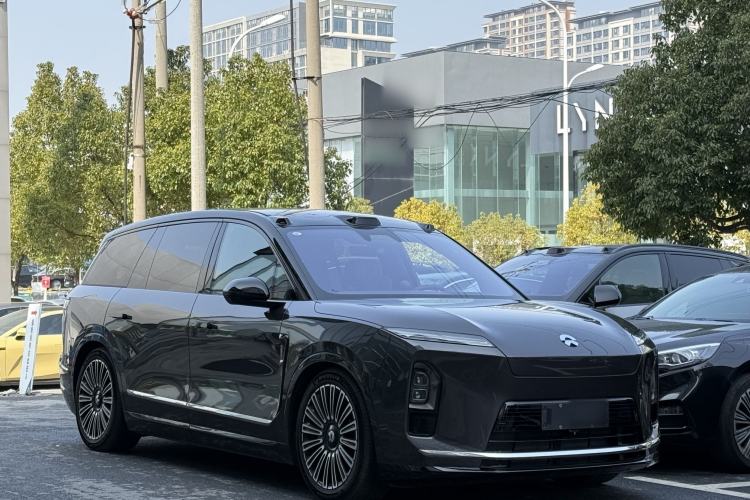 Used Nio ES8 2026 Model 6-seat Executive Luxury Edition Exterior 2