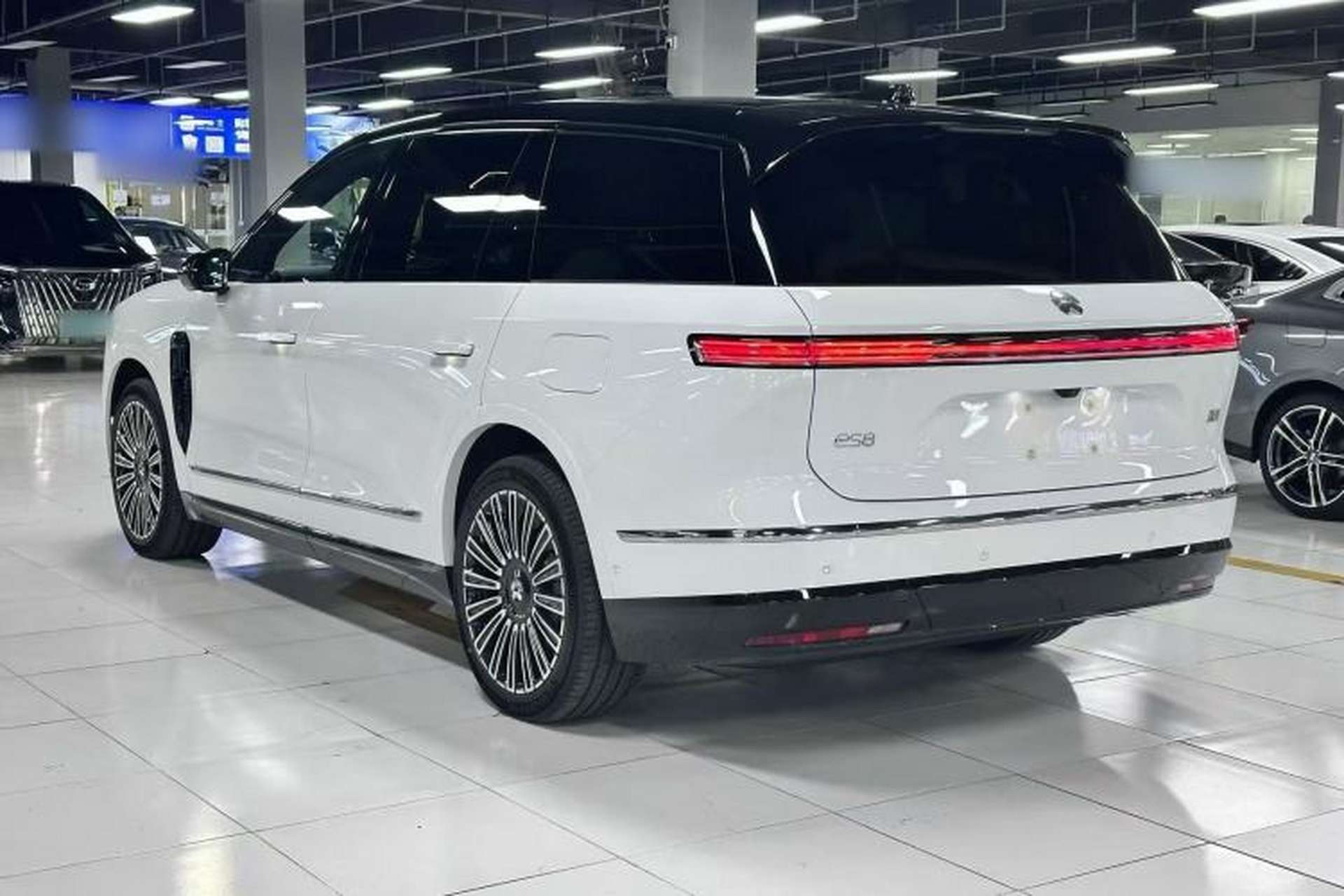Used Nio ES8 2026 Model 6-seat Executive Luxury Edition Exterior 7