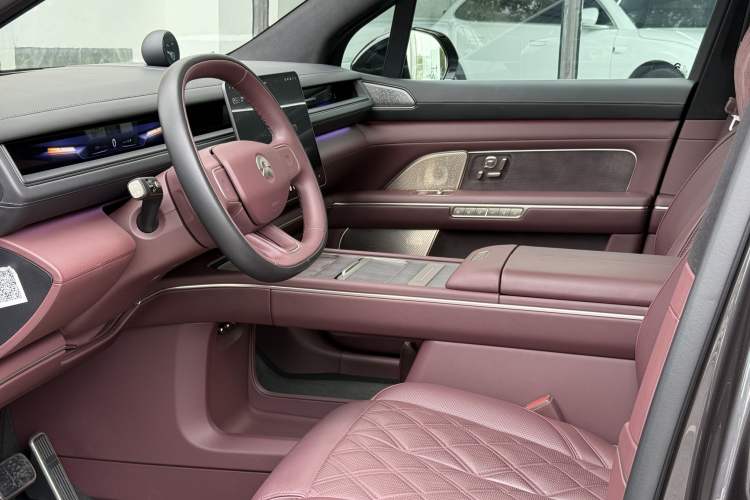 Used Nio ES8 2026 Model 6-seat Executive Luxury Edition Interior 3