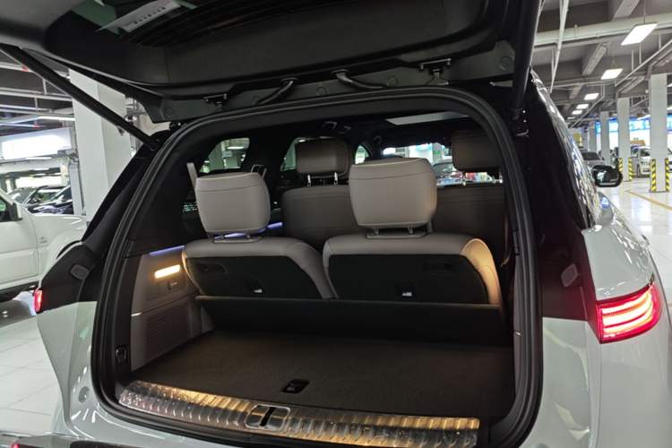 Used Nio ES8 2026 Model 6-seat Executive Luxury Edition Trunk