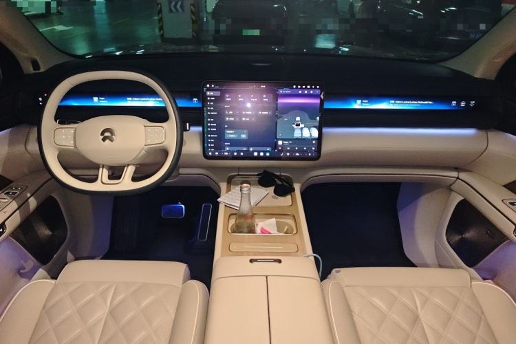 Used Nio ES8 2026 Model 6-seat Executive Luxury Edition Center Console