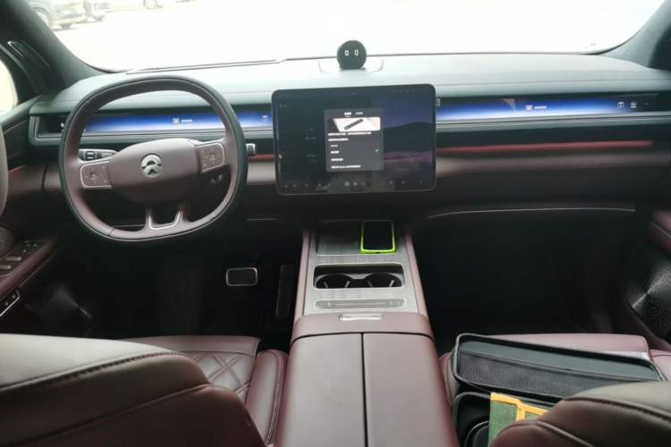 Used Nio ES8 2026 Model 6-seat Executive Luxury Edition Center Console