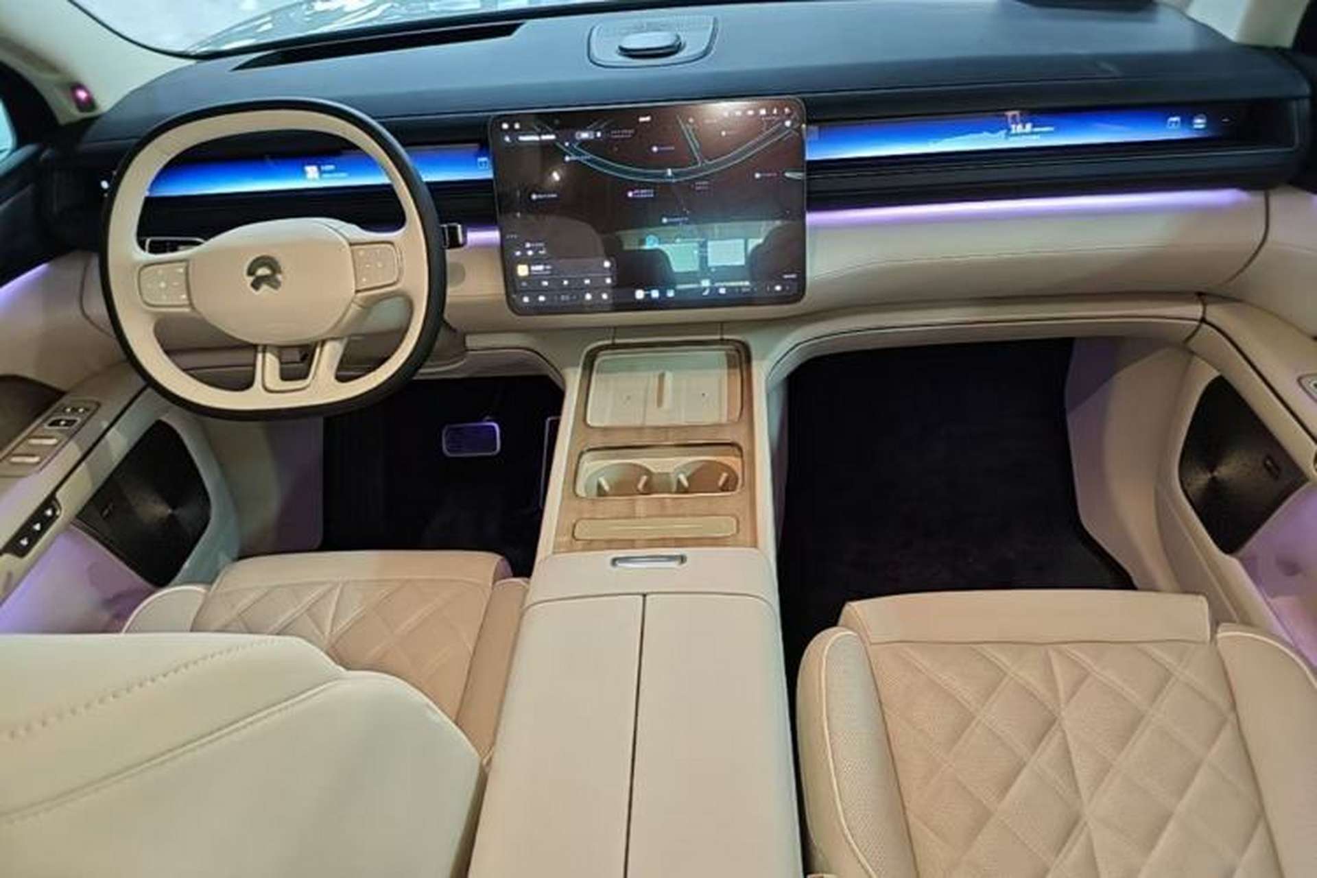 Used Nio ES8 2026 Model 6-seat Executive Luxury Edition Center Console