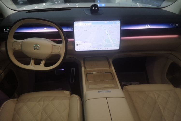 Used Nio ES8 2026 Model 6-seat Executive Luxury Edition Center Console
