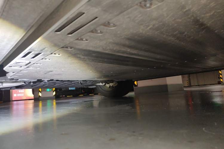 Used Nio ES8 2026 Model 6-seat Executive Luxury Edition Chassis Front Left