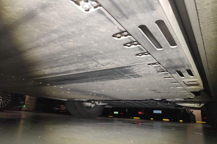 Used Nio ES8 2026 Model 6-seat Executive Luxury Edition Chassis Front Right