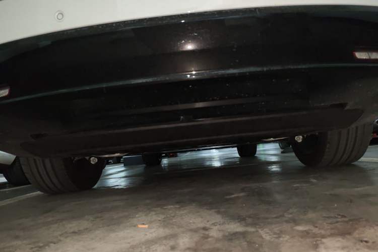 Used Nio ES8 2026 Model 6-seat Executive Signature Edition Chassis Rear