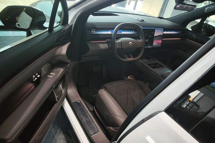 Used Nio ES8 2026 Model 6-seat Executive Luxury Edition Driver Seat