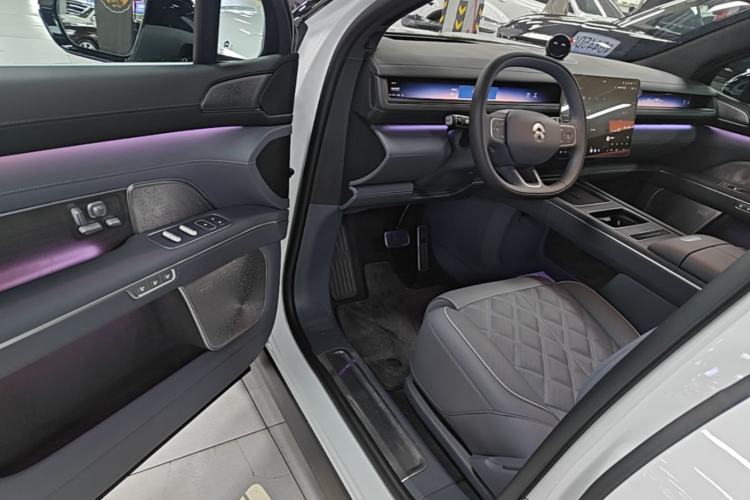 Used Nio ES8 2026 Model 6-seat Executive Luxury Edition Driver Seat