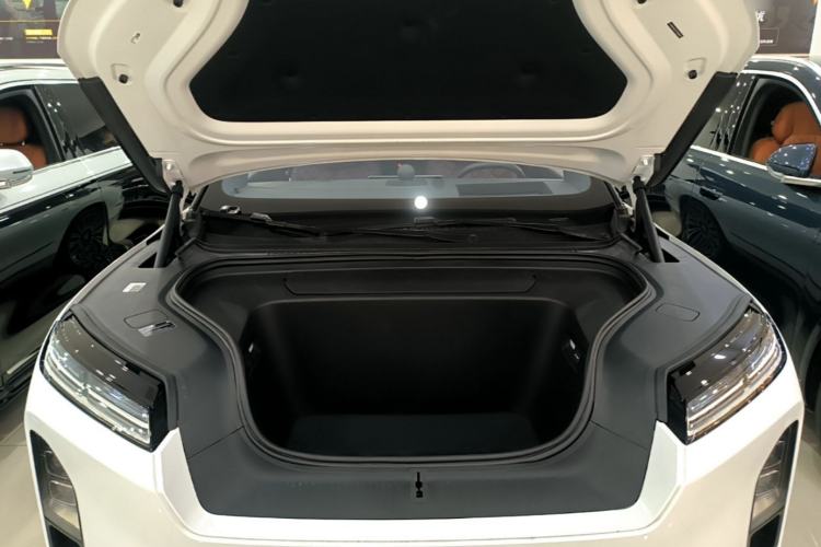 Used Nio ES8 2026 Model 6-seat Executive Luxury Edition Engine Bay