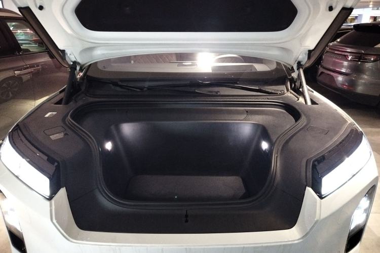 Used Nio ES8 2026 Model 7-seat Executive Luxury Edition Engine Bay
