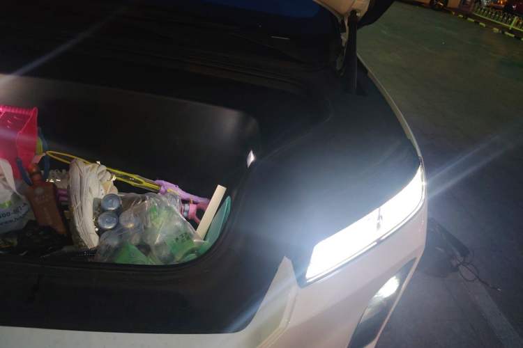 Used Nio ES8 2026 Model 6-seat Executive Luxury Edition Engine Bay Left