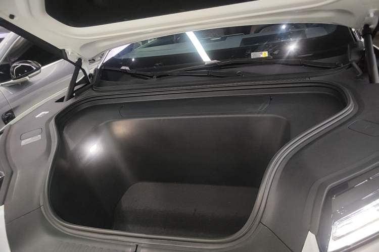 Used Nio ES8 2026 Model 6-seat Executive Luxury Edition Engine Bay