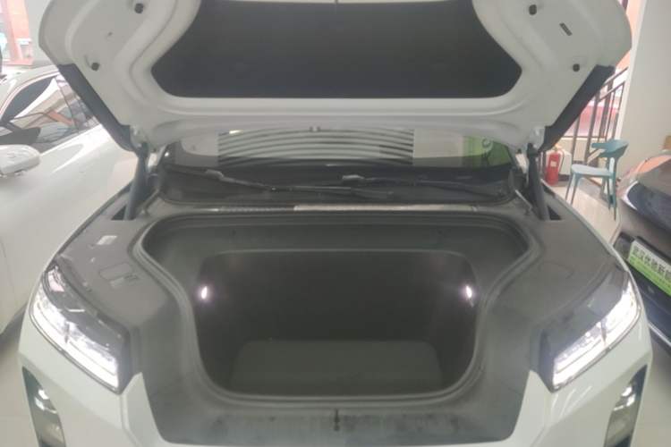 Used Nio ES8 2026 Model 6-seat Executive Luxury Edition Engine Bay