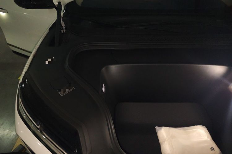 Used Nio ES8 2026 Model 6-seat Executive Luxury Edition Engine Bay Right