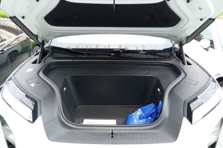 Used Nio ES8 2026 Model 6-seat Executive Luxury Edition Engine Bay