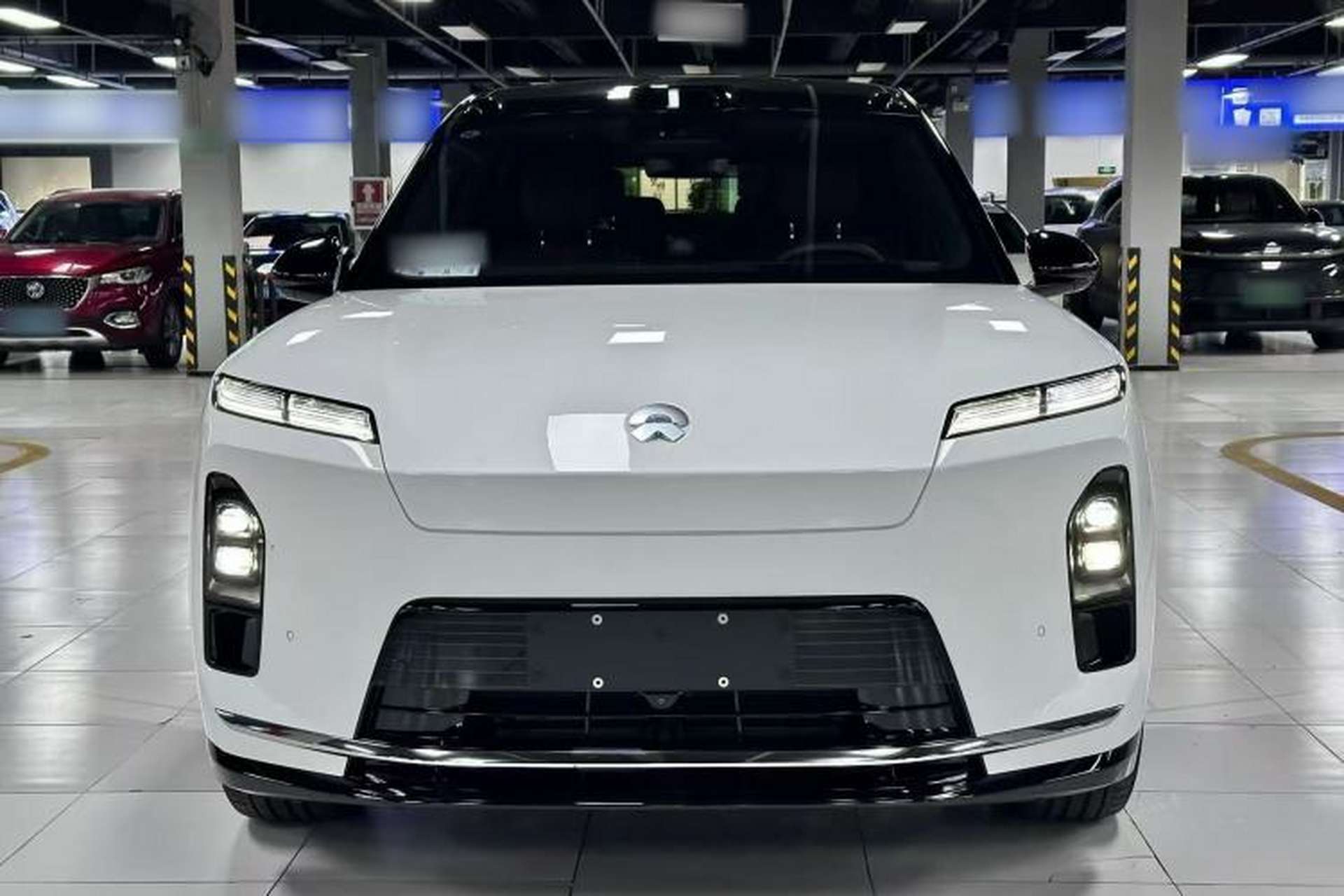 Used Nio ES8 2026 Model 6-seat Executive Luxury Edition Exterior 1