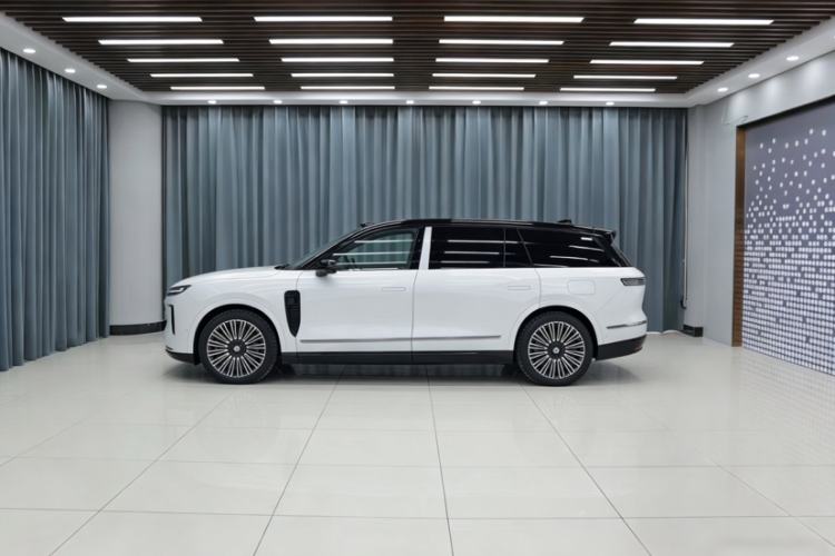 Used Nio ES8 2026 Model 6-seat Executive Luxury Edition Exterior 2