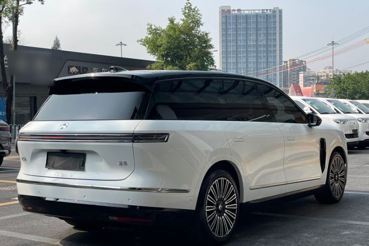 Used Nio ES8 2026 Model 6-seat Executive Luxury Edition Exterior 2