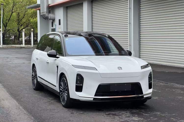Used Nio ES8 2026 Model 6-seat Executive Signature Edition Exterior 2
