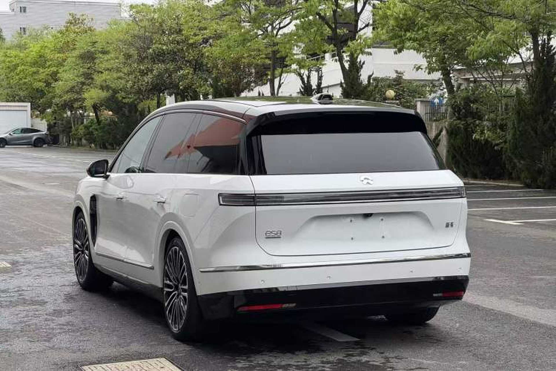 Used Nio ES8 2026 Model 6-seat Executive Signature Edition Exterior 3