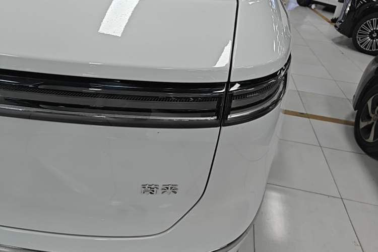 Used Nio ES8 2026 Model 6-seat Executive Luxury Edition Exterior 3
