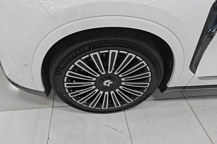 Used Nio ES8 2026 Model 6-seat Executive Luxury Edition Exterior 4
