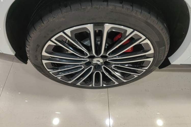 Used Nio ES8 2026 Model 6-seat Executive Signature Edition Exterior 5