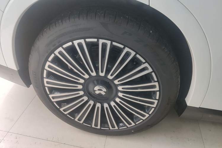 Used Nio ES8 2026 Model 6-seat Executive Luxury Edition Exterior 5