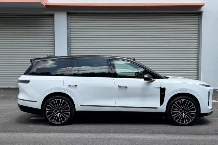 Used Nio ES8 2026 Model 6-seat Executive Signature Edition Exterior 6
