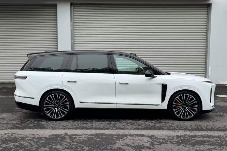 Used Nio ES8 2026 Model 6-seat Executive Signature Edition Exterior 6
