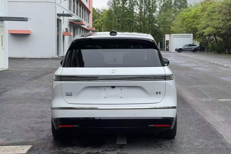 Used Nio ES8 2026 Model 6-seat Executive Signature Edition Exterior 7