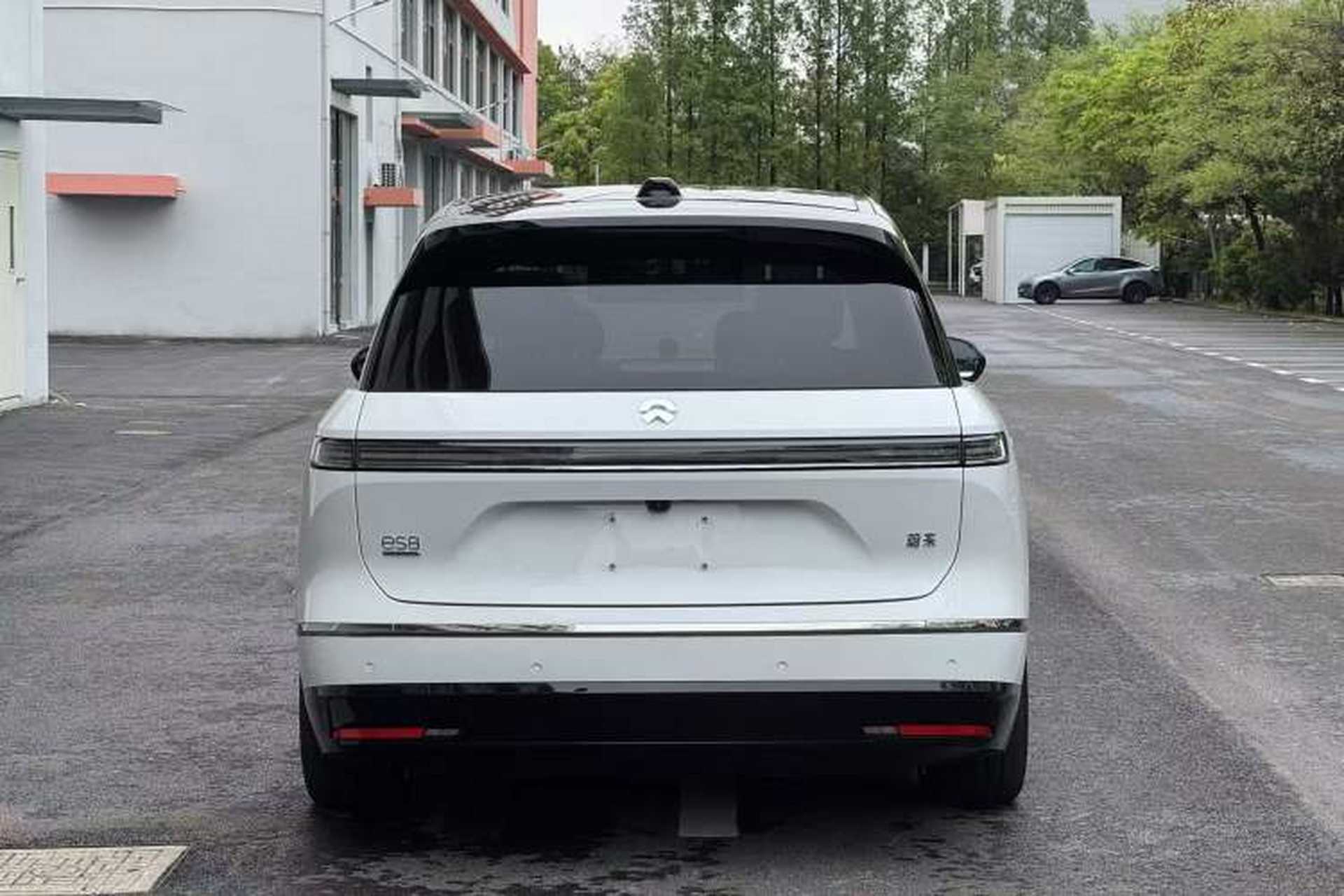 Used Nio ES8 2026 Model 6-seat Executive Signature Edition Exterior 7
