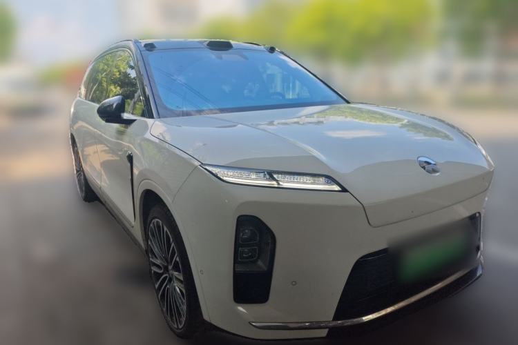 Used Nio ES8 2026 Model 6-seat Executive Signature Edition Front Right 45 Deg