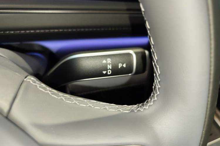 Used Nio ES8 2026 Model 6-seat Executive Signature Edition Gear Lever